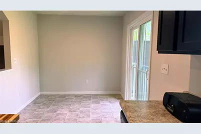 196 Raintree Lane, Painesville, OH 44077 - Photo 6