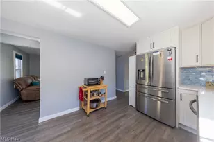 1366 E Twinsburg Rd, Macedonia, OH 44056 - Photo 10
