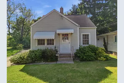 2031 Verde Avenue, Akron, OH 44314 - Photo 1