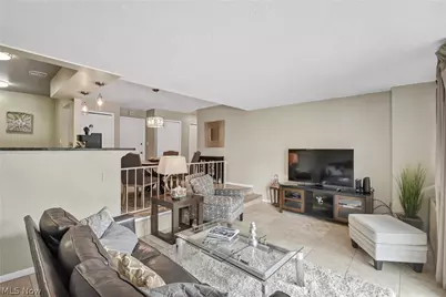 12900 Lake Avenue #117, Oakwood, OH 44107 - Photo 16