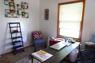 687 E Catawba Ave, Akron, OH 44306 - Photo 14