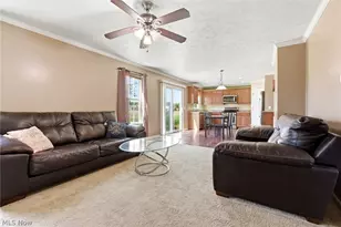 3286 Hidden Brook Dr, Ravenna, OH 44266 - Photo 8