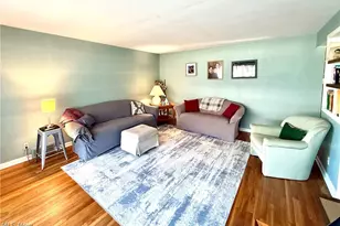 1412 Walker Rd, Follansbee, WV 26037 - Photo 6