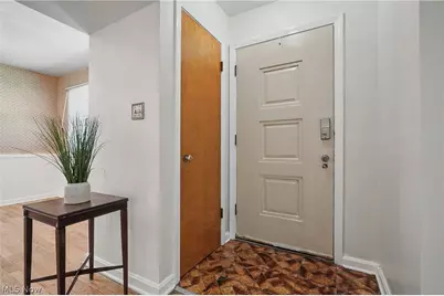 2471 19th Street, Cuyahoga Falls, OH 44223 - Photo 6