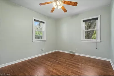 2471 19th Street, Cuyahoga Falls, OH 44223 - Photo 4