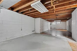 2471 19th St, Cuyahoga Falls, OH 44223 - Photo 30