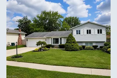 944 Stark Street, Sheffield Lake, OH 44054 - Photo 1
