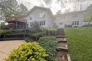 177 Lowery Ln, New Concord, OH 43762 - Photo 4