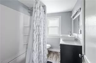915 Clark St, Cambridge, OH 43725 - Photo 20