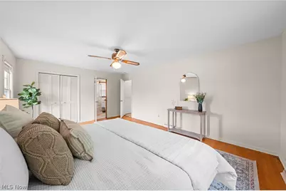 584 N Hawkins Avenue, Akron, OH 44313 - Photo 28