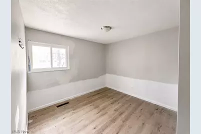 6294 Randolph Road, Huber Heights, OH 44146 - Photo 12