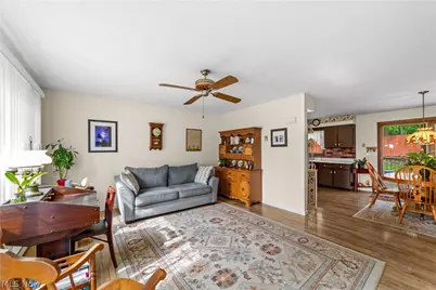 176 Pinewood Drive, Elyria, OH 44035 - Photo 4