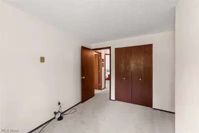 176 Pinewood Drive, Elyria, OH 44035 - Photo 30