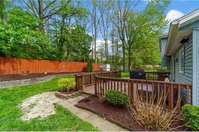 176 Pinewood Drive, Elyria, OH 44035 - Photo 32