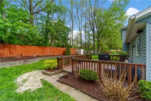176 Pinewood Dr, Elyria, OH 44035 - Photo 32