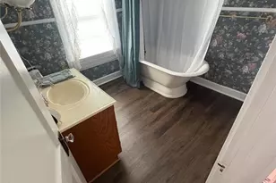1200 Lily St, Akron, OH 44301 - Photo 18