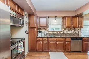 19157 Howe Rd, Strongsville, OH 44136 - Photo 14