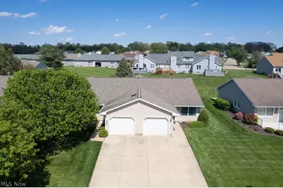 249 W Heatherwood Drive, Barberton, OH 44203 - Photo 30