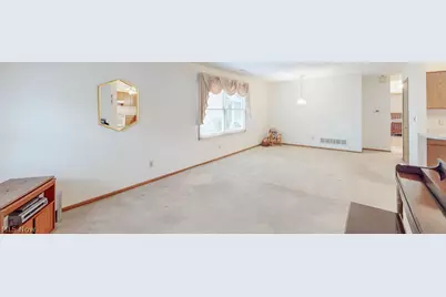 249 W Heatherwood Drive, Barberton, OH 44203 - Photo 8