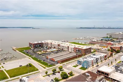 401 W Shoreline Drive #102, Sandusky, OH 44870 - Photo 4