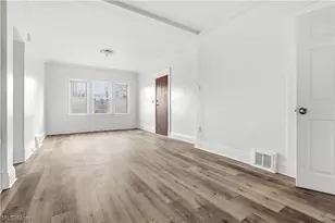 3384 W 63rd St, Loveland, OH 44102 - Photo 6
