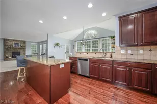 2713 Blue Ash Ave NW, Canton, OH 44708 - Photo 8