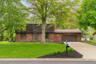5787 Eastview Street, Louisville, OH 44641 - Photo 2