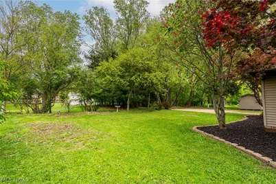 5787 Eastview Street, Louisville, OH 44641 - Photo 6
