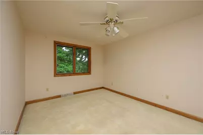 963 Mansion Circle, Barberton, OH 44203 - Photo 28