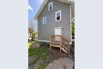 1239 Pondview Avenue, Akron, OH 44305 - Photo 6