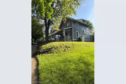 1239 Pondview Avenue, Akron, OH 44305 - Photo 2