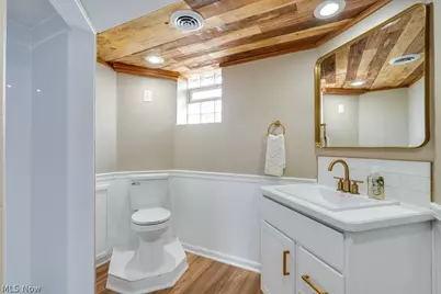 3877 Grove Street NE, Canton, OH 44721 - Photo 24