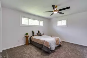 3877 Grove St NE, Canton, OH 44721 - Photo 16