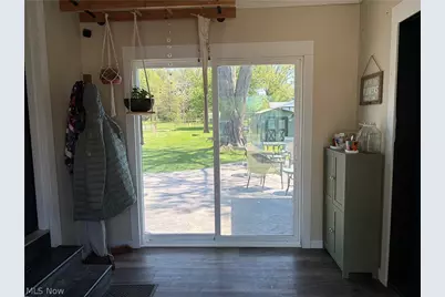 4300 Broadway Avenue NE, Louisville, OH 44641 - Photo 12