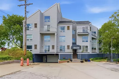 1900 Grove Court #112, Loveland, OH 44113 - Photo 2