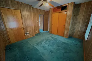 446 Sinclair Ave, Yorkville, OH 43971 - Photo 18