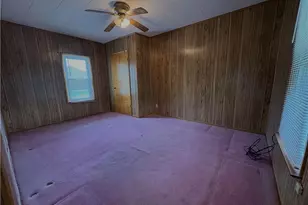 446 Sinclair Ave, Yorkville, OH 43971 - Photo 14