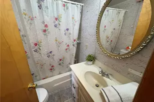 446 Sinclair Ave, Yorkville, OH 43971 - Photo 12