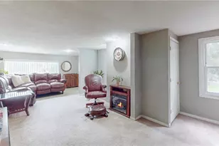 2574 South St, Lakemore, OH 44250 - Photo 6