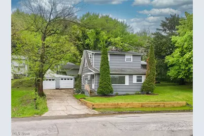 2574 South Street, Lakemore, OH 44250 - Photo 4