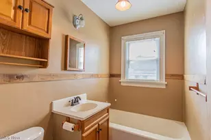 294 West St, East Palestine, OH 44413 - Photo 8