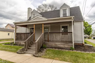 294 West Street, East Palestine, OH 44413 - Photo 2