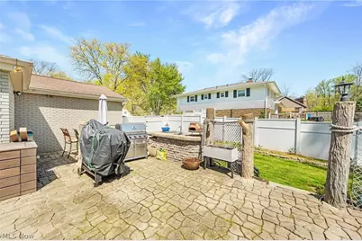 690 Deerwood Drive, Tallmadge, OH 44278 - Photo 30