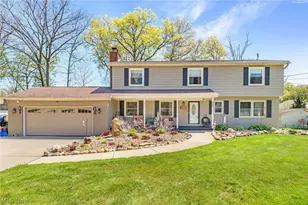 690 Deerwood Dr, Tallmadge, OH 44278 - Photo 1