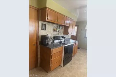 4847 Norquest Boulevard, Youngstown, OH 44515 - Photo 14