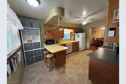 4847 Norquest Boulevard, Youngstown, OH 44515 - Photo 4