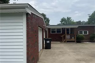 4847 Norquest Blvd, Youngstown, OH 44515 - Photo 32
