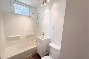 1064 Munroe Falls Kent Rd, Kent, OH 44240 - Photo 6
