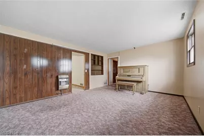 3770 Dotwood Street NW, North Canton, OH 44720 - Photo 32