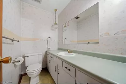 3770 Dotwood Street NW, North Canton, OH 44720 - Photo 36